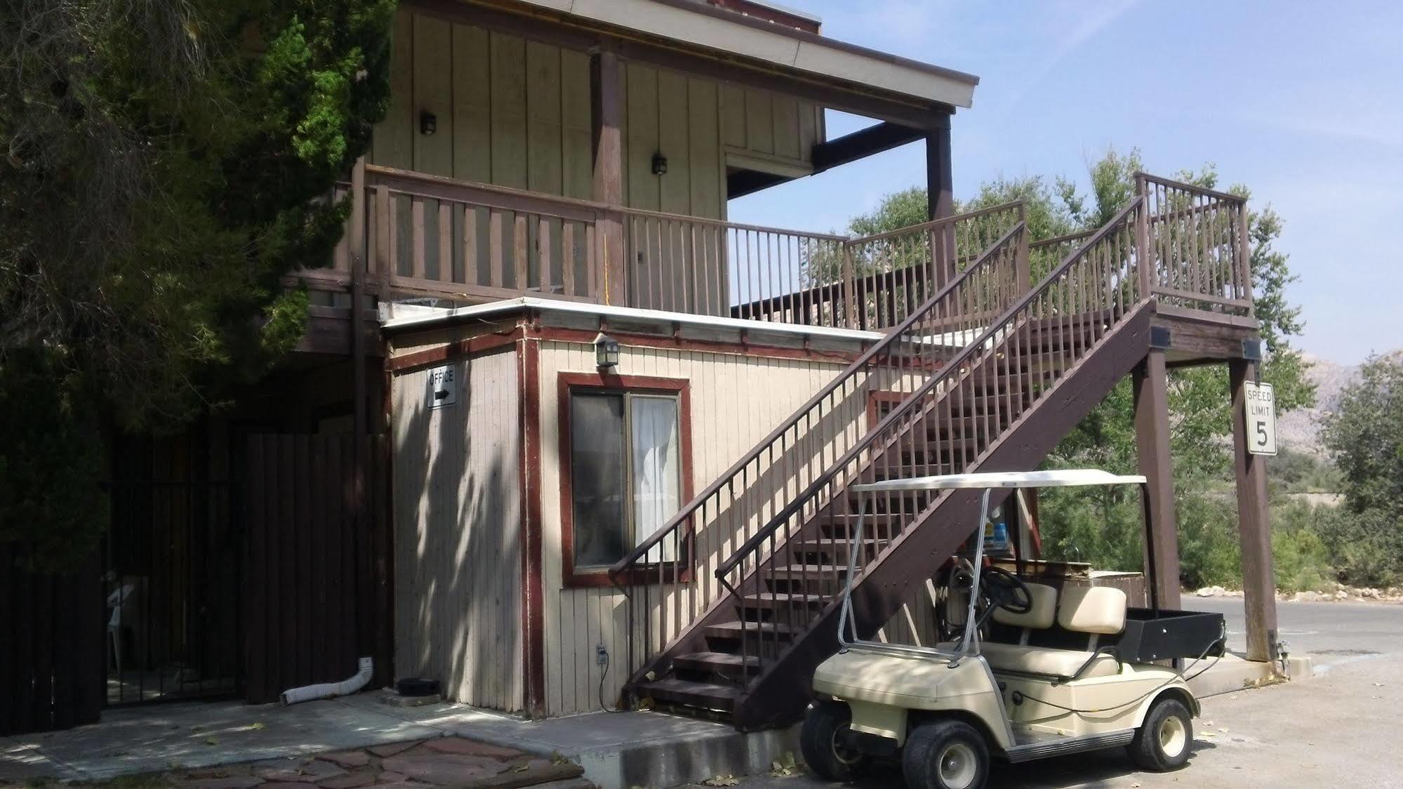 Bonnie Springs Ranch Motel Blue Diamond Bagian luar foto